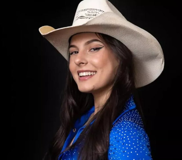 Ana Castela