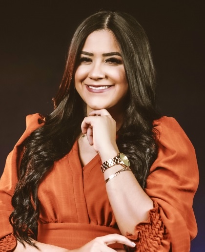 Stella Laura
